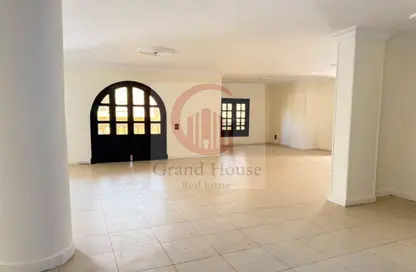 Apartment - 4 Bedrooms - 3 Bathrooms for rent in Leila Mourad St. - El Yasmeen 5 - El Yasmeen - New Cairo City - Cairo