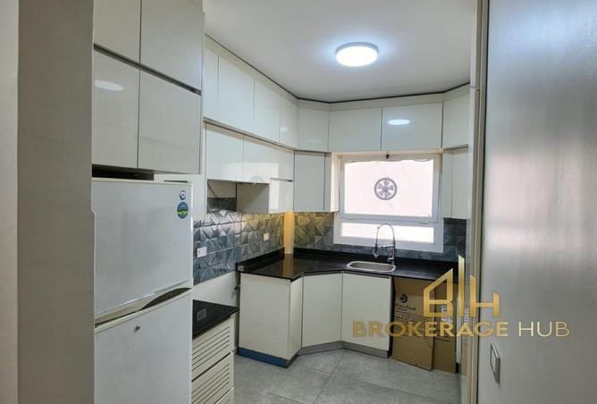 101773025 - Property Image 3