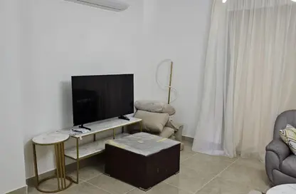 شقة - 2 غرف نوم - 2 حمامات للايجار في مون ريزيدنس - فيفث سكوير - التجمع الخامس - مدينة القاهرة الجديدة - القاهرة