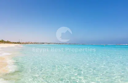 فيلا - 4 غرف نوم - 4 حمامات للبيع في چون - راس الحكمة - الساحل الشمالي فيلا - 4 غرف نوم - 4 حمامات للبيع في چون - راس الحكمة - الساحل الشمالي