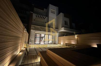 Villa - 7 - 7+ for sale in Garden Residence - Hyde Park - New Cairo City - Cairo Villa - 7 - 7+ for sale in Garden Residence - Hyde Park - New Cairo City - Cairo