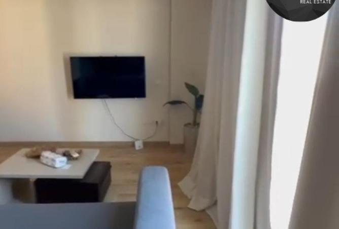 57233028 - Property Image 3