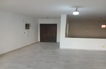 Apartment - 3 Bedrooms - 2 Bathrooms for rent in Om Kalthoum St. - Rehab City Third Phase - Al Rehab - New Cairo City - Cairo