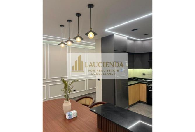 98836382 - Property Image 3