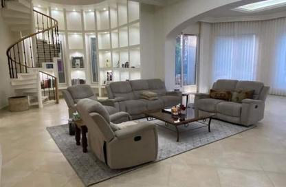 Villa - 3 Bedrooms - 3 Bathrooms for sale in Mountain View Giza Plateau - Ring Road - 6 October City - Giza