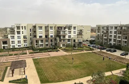 Apartment - 3 Bedrooms - 3 Bathrooms for rent in The Sierras - Uptown Cairo - Mokattam - Cairo