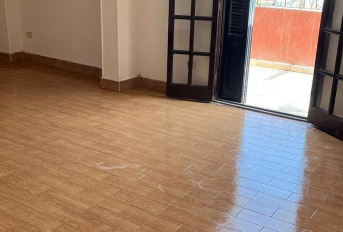 53950103 - Property Image 3