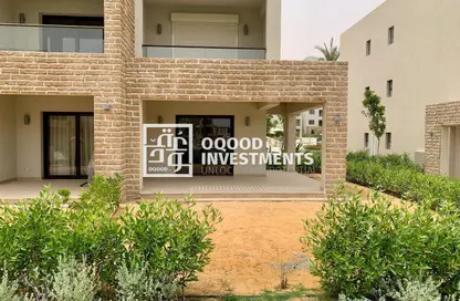 Chalet - 2 Bedrooms - 2 Bathrooms for sale in Azha - Al Ain Al Sokhna - Suez