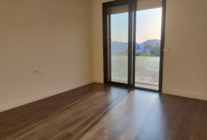 57998054 - Property Main Image