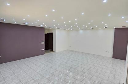 شقة - 3 غرف نوم - 3 حمامات للايجار في عمارات البنفسج - البنفسج - مدينة القاهرة الجديدة - القاهرة