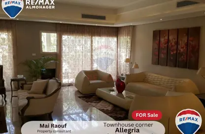 Villa - 4 Bedrooms - 5 Bathrooms for sale in Beverly Hills - Sheikh Zayed Compounds - Sheikh Zayed City - Giza