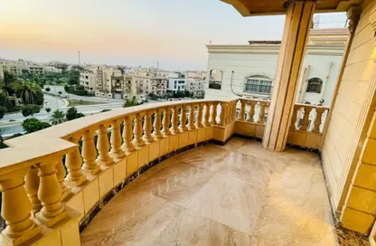 شقة - 3 غرف نوم - 3 حمامات للايجار في شارع اخناتون - الحي الخامس - التجمع الخامس - مدينة القاهرة الجديدة - القاهرة