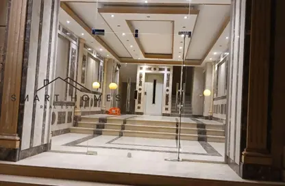 Apartment - 3 Bedrooms - 2 Bathrooms for rent in 8th District - Sheikh Zayed City - Giza