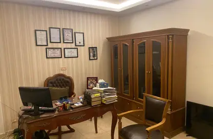 Co-Working Space - Studio - 2 Bathrooms for rent in Ahmed Fakhry St. - 6th Zone - Nasr City - Cairo