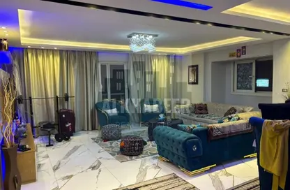 Apartment - 3 Bedrooms - 2 Bathrooms for sale in Al Hussein St. - Dokki - Giza Apartment - 3 Bedrooms - 2 Bathrooms for sale in Al Hussein St. - Dokki - Giza