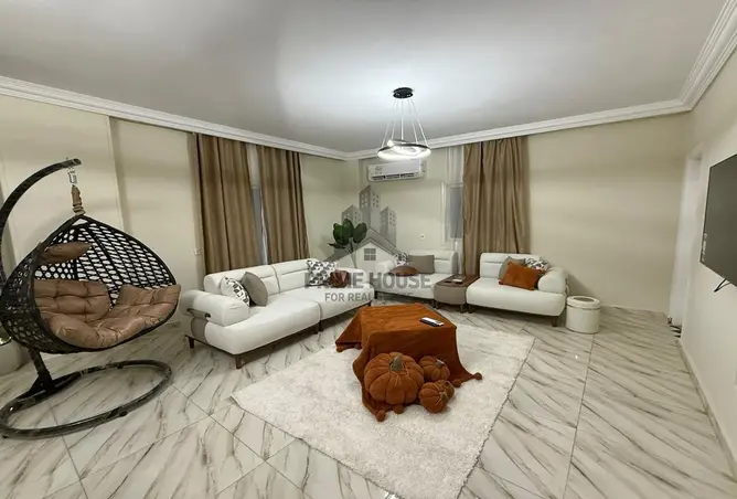 117521641 - Property Image 2