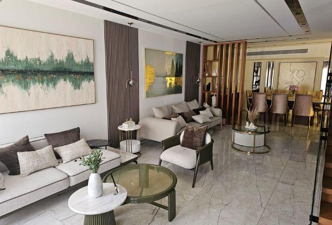 98551176 - Property Image 3