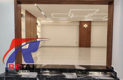 Apartment - 4 Bedrooms - 3 Bathrooms for rent in Abbas Al Akkad St. - 1st Zone - Nasr City - Cairo