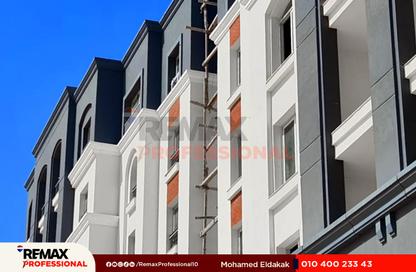 Apartment - 3 Bedrooms - 3 Bathrooms for sale in Alex West - Alexandria Compounds - Alexandria