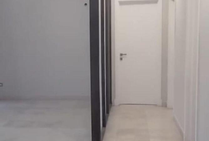 70632409 - Property Image 2