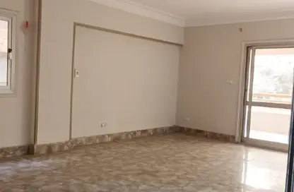 شقة - 5 غرف نوم - 3 حمامات للبيع في شارع نبيل الوقاد - ارض الجولف - مصر الجديدة - القاهرة