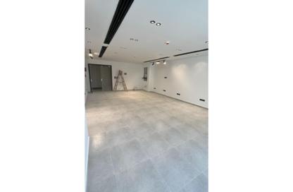 Office Space - 2 Bedrooms - 2 Bathrooms for rent in Hyde Park Business District Mall - South Teseen St. - The 5th Settlement - New Cairo City - Cairo