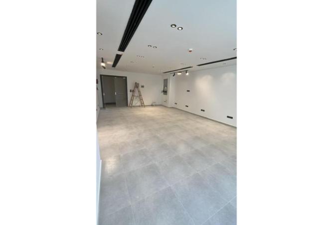 70100239 - Property Image 3