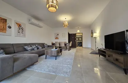 Apartment - 2 Bedrooms - 2 Bathrooms for rent in Moon Residences - Fifth Square - The 5th Settlement - New Cairo City - Cairo