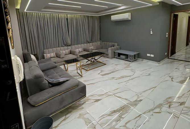 72184290 - Property Image 2