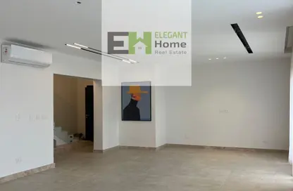 Duplex - 3 Bedrooms - 3 Bathrooms for rent in Eastown - 5th Settlement Compounds - The 5th Settlement - New Cairo City - Cairo