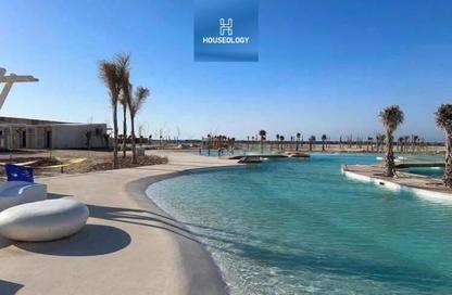 Chalet - 1 Bedroom - 1 Bathroom for sale in Naia bay - Ras Al Hekma - North Coast