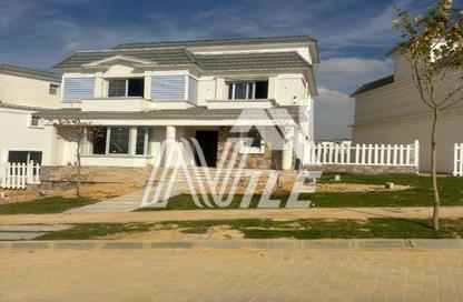 Villa - 4 Bedrooms - 4 Bathrooms for sale in Mountain View iCity - 5th Settlement Compounds - The 5th Settlement - New Cairo City - Cairo