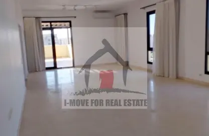 (بنتهاوس  (روف - 3 غرف نوم - 3 حمامات للايجار في نيو جيزة - طريق مصر اسكندرية الصحراوي - مدينة 6 أكتوبر - الجيزة