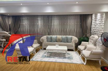 Apartment - 3 Bedrooms - 2 Bathrooms for sale in Hassan Ma'moon St. - 6th Zone - Nasr City - Cairo