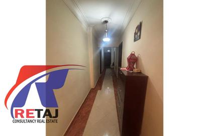 Apartment - 4 Bedrooms - 2 Bathrooms for sale in Mostafa Al Nahas St. - 6th Zone - Nasr City - Cairo