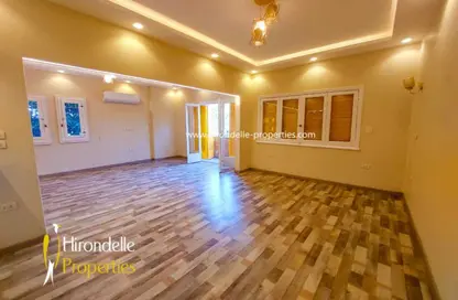 شقة - 2 غرف نوم - 1 حمام للايجار في شارع 207 - دجلة - حي المعادي - القاهرة