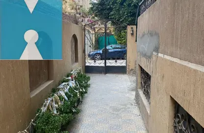 بناية كاملة - 8 غرف نوم - 8 حمامات للبيع في الحي الثاني - مدينة 6 أكتوبر - الجيزة