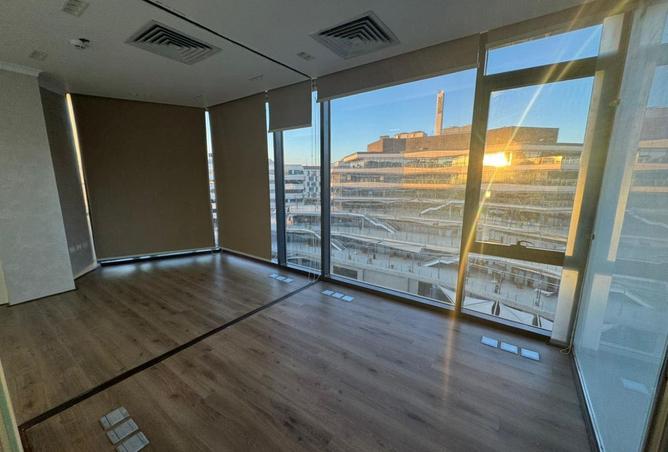 97445428 - Property Main Image