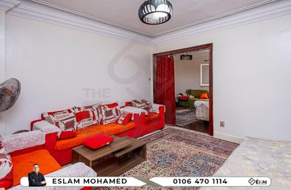 Apartment - 2 Bedrooms - 2 Bathrooms for sale in Aziz Kaheel St. - Tharwat - Hay Sharq - Alexandria