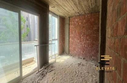 شقة - 3 غرف نوم - 2 حمامات للبيع في جاليريا  مون فالى - المستثمرين الجنوبية - مدينة القاهرة الجديدة - القاهرة