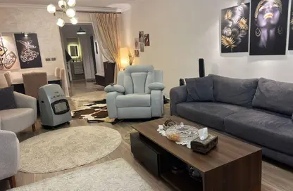 Apartment - 3 Bedrooms - 2 Bathrooms for sale in Madinaty - Cairo