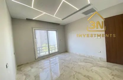 دوبلكس - 4 غرف نوم - 3 حمامات للايجار في جاردن ريزدنس - هايد بارك - مدينة القاهرة الجديدة - القاهرة