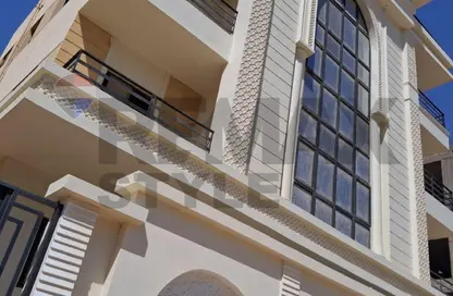 Apartment - 3 Bedrooms - 2 Bathrooms for sale in New Narges - New Cairo City - Cairo