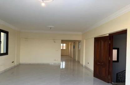 Apartment - 2 Bedrooms - 1 Bathroom for sale in Area B - Ganoob El Acadimia - New Cairo City - Cairo