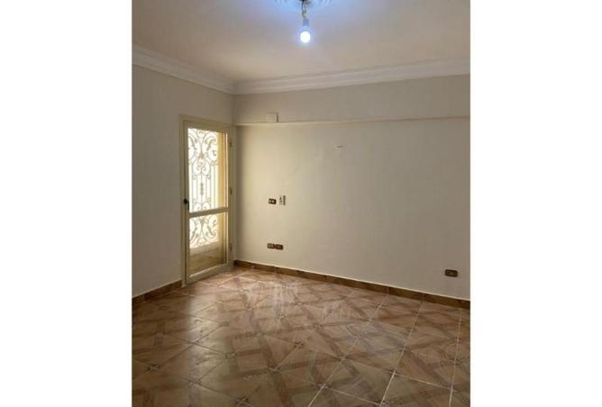 70621703 - صورة العقار 2