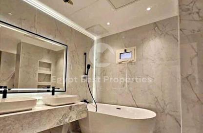 Villa - 3 Bedrooms - 4 Bathrooms for sale in Zed East - 5th Settlement Compounds - The 5th Settlement - New Cairo City - Cairo