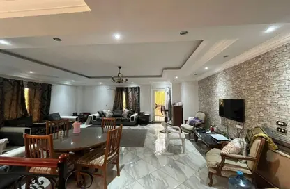 Apartment - 3 Bedrooms - 3 Bathrooms for sale in Ahmed Shawky Axis - El Banafseg 1 - El Banafseg - New Cairo City - Cairo