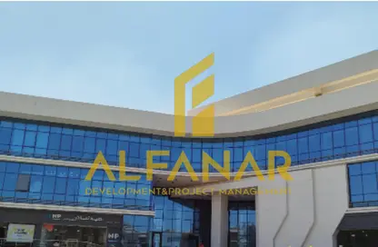 Clinic - 1 Bedroom for sale in Mostafa Baghdadi Square - District 3 - The 5th Settlement - New Cairo City - Cairo