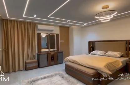Apartment - 3 Bedrooms - 2 Bathrooms for sale in Ahmed Orabi St. - Mohandessin - Giza