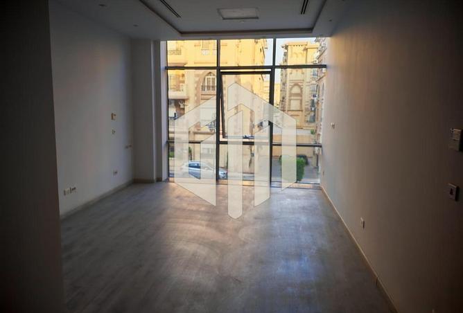 57743620 - Property Main Image